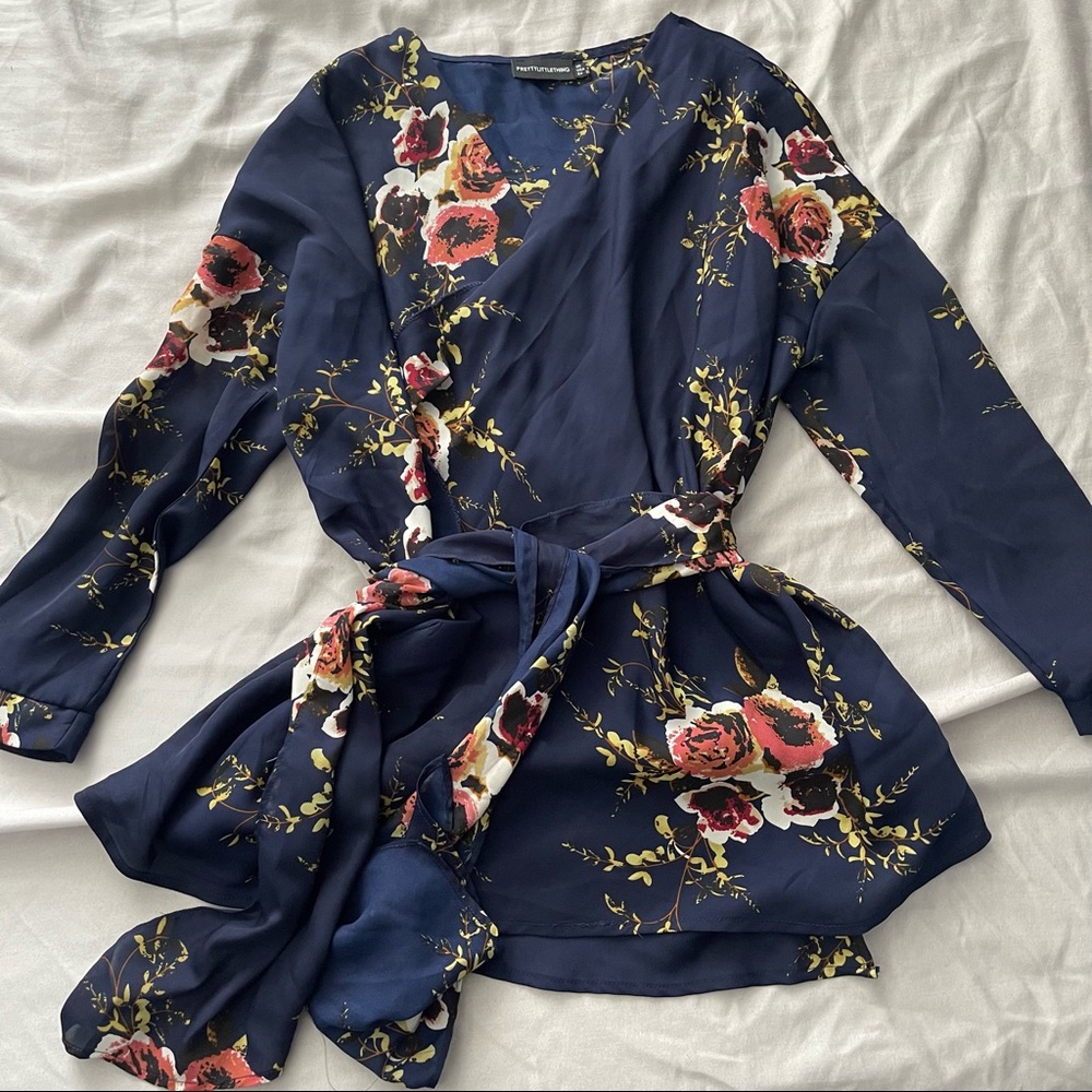 PrettyLittleThing Floral Print Tie Waist Blouse, Navy
